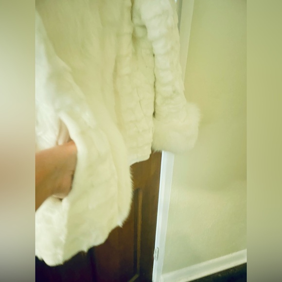 Authentic white mink and fox fur jacket - Picture 9 of 12
